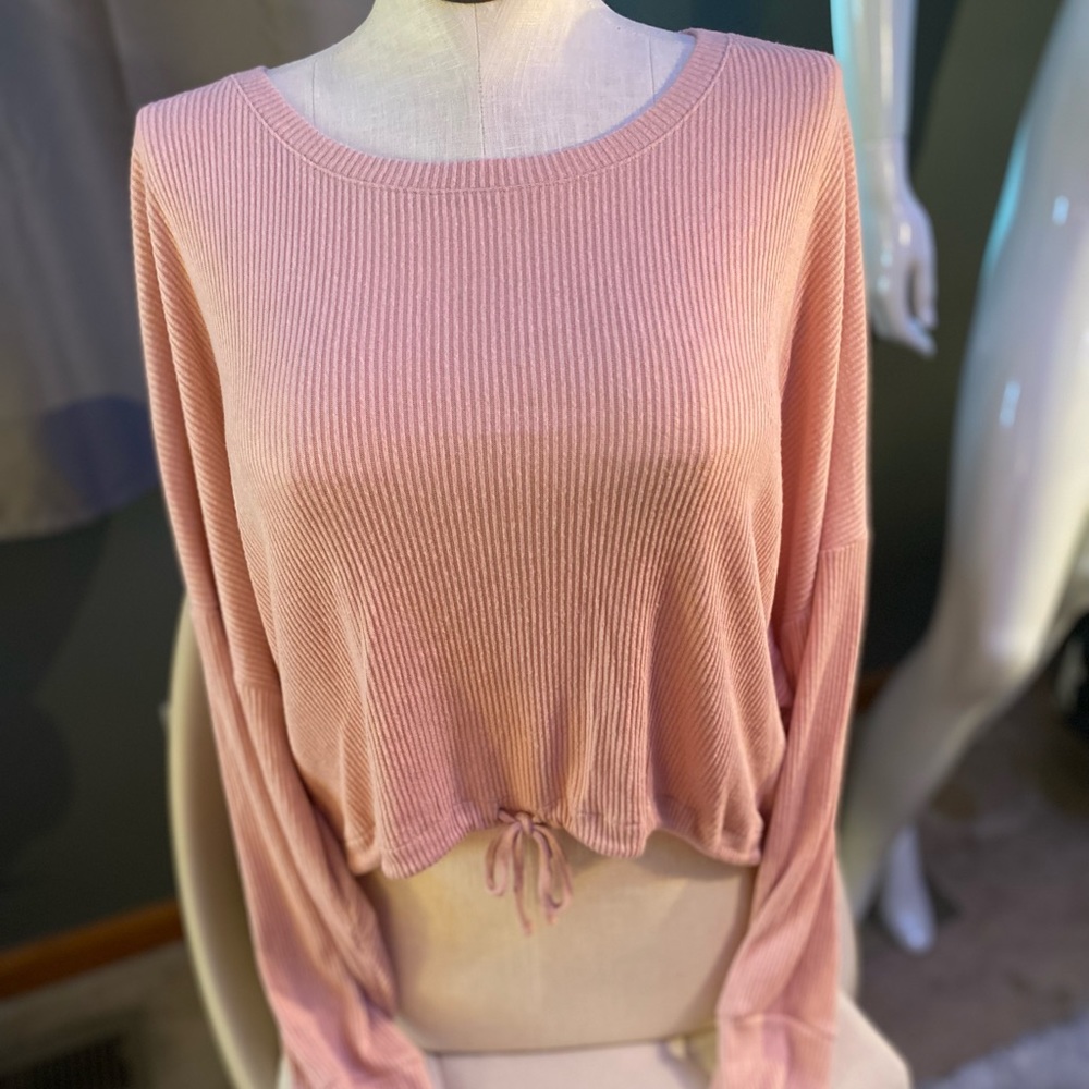 Express long sleeve ribbed tee.